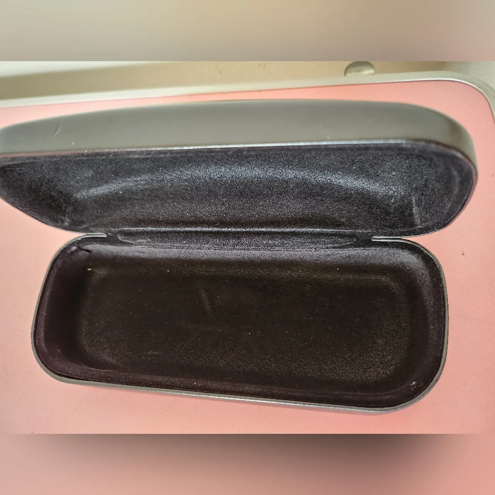 Coach Black Hard Clamshell Glasses/Sunglasses Case